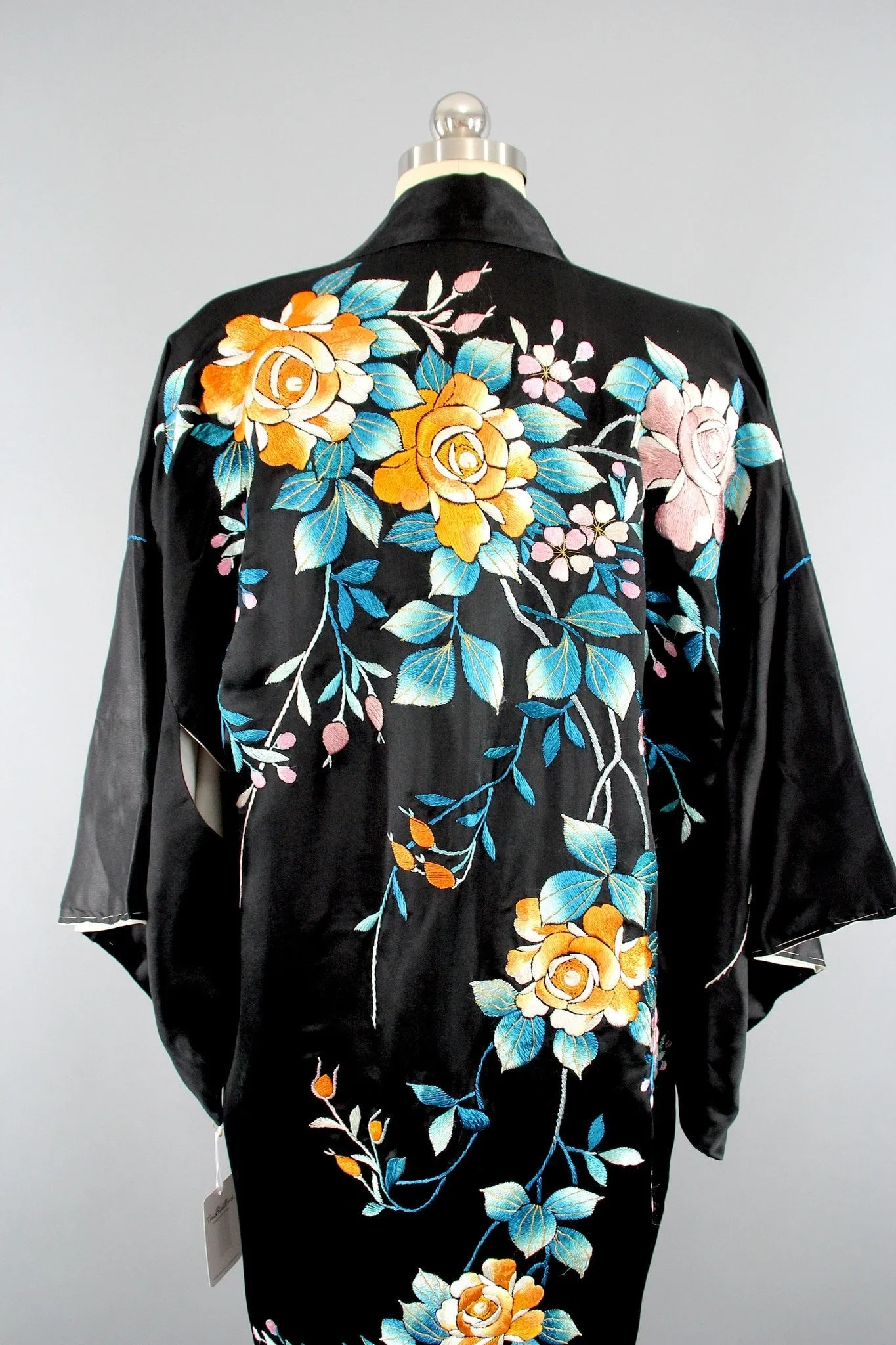 1930s Vintage Black Silk Satin Embroidered Kimono Robe