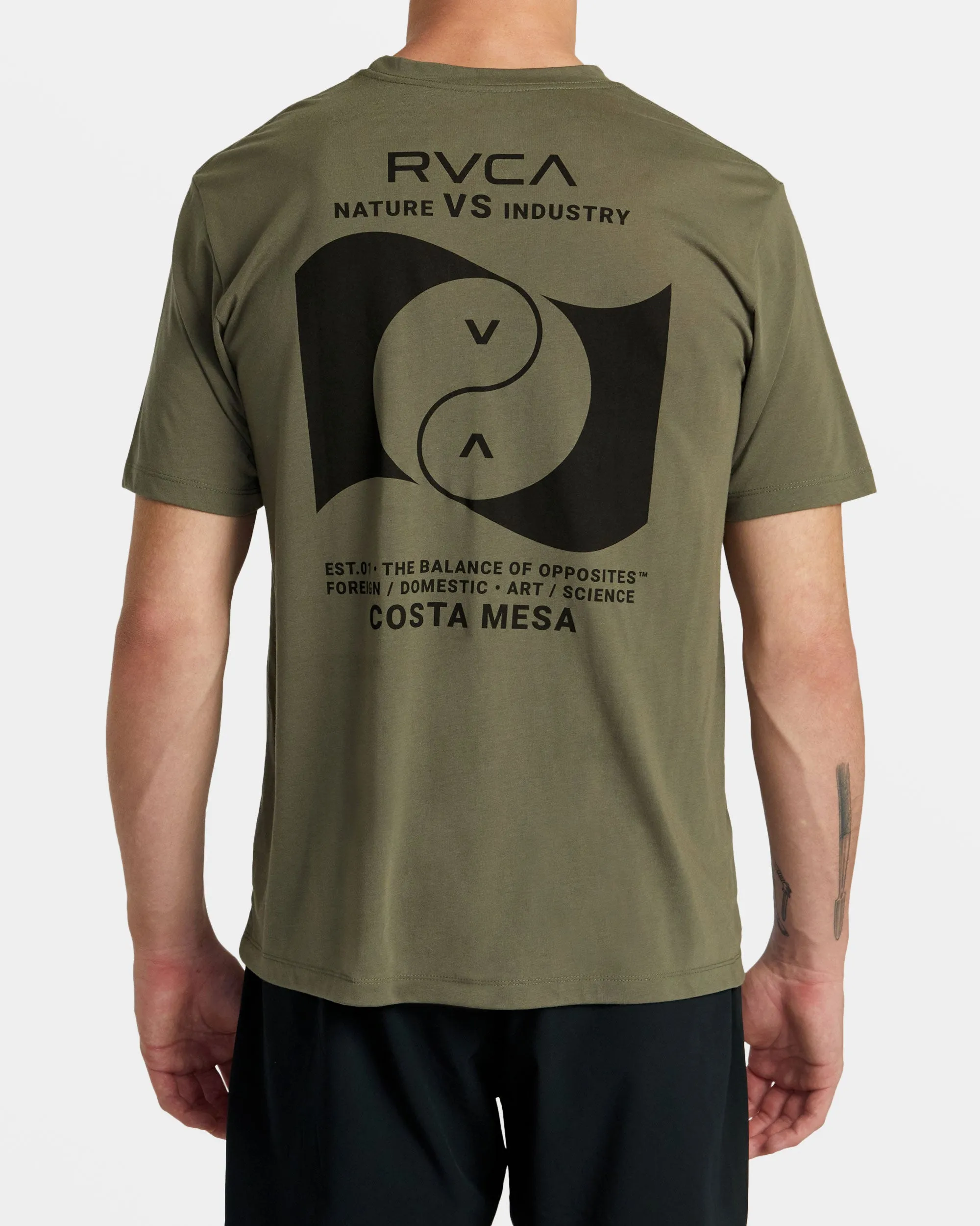 Balance Banner Short Sleeve T-Shirt - Olive