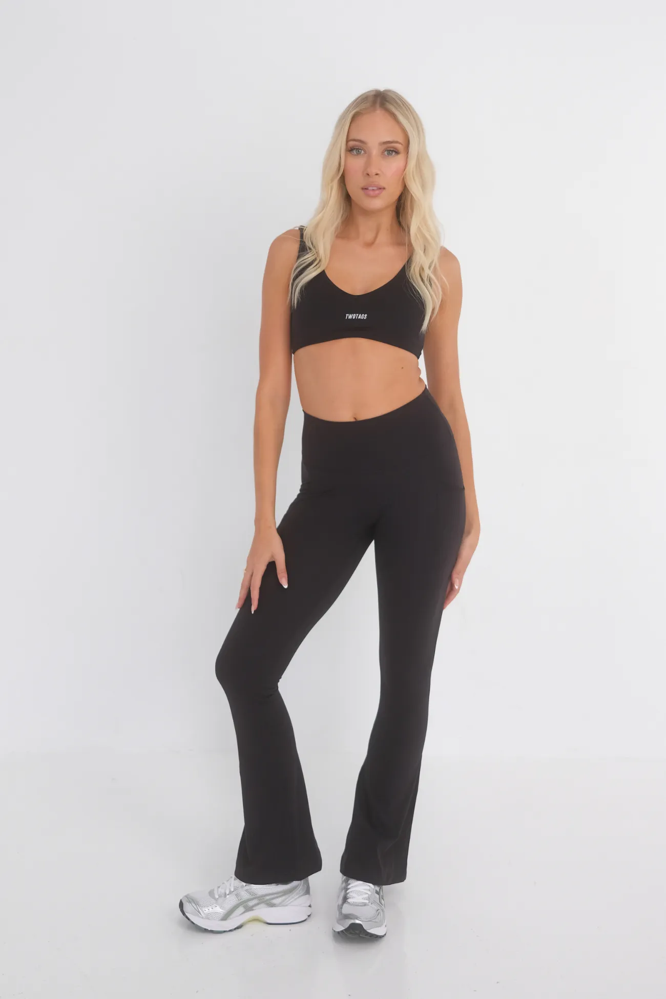 Bootcut Flare Pocket (Seamless) Leggings - Black