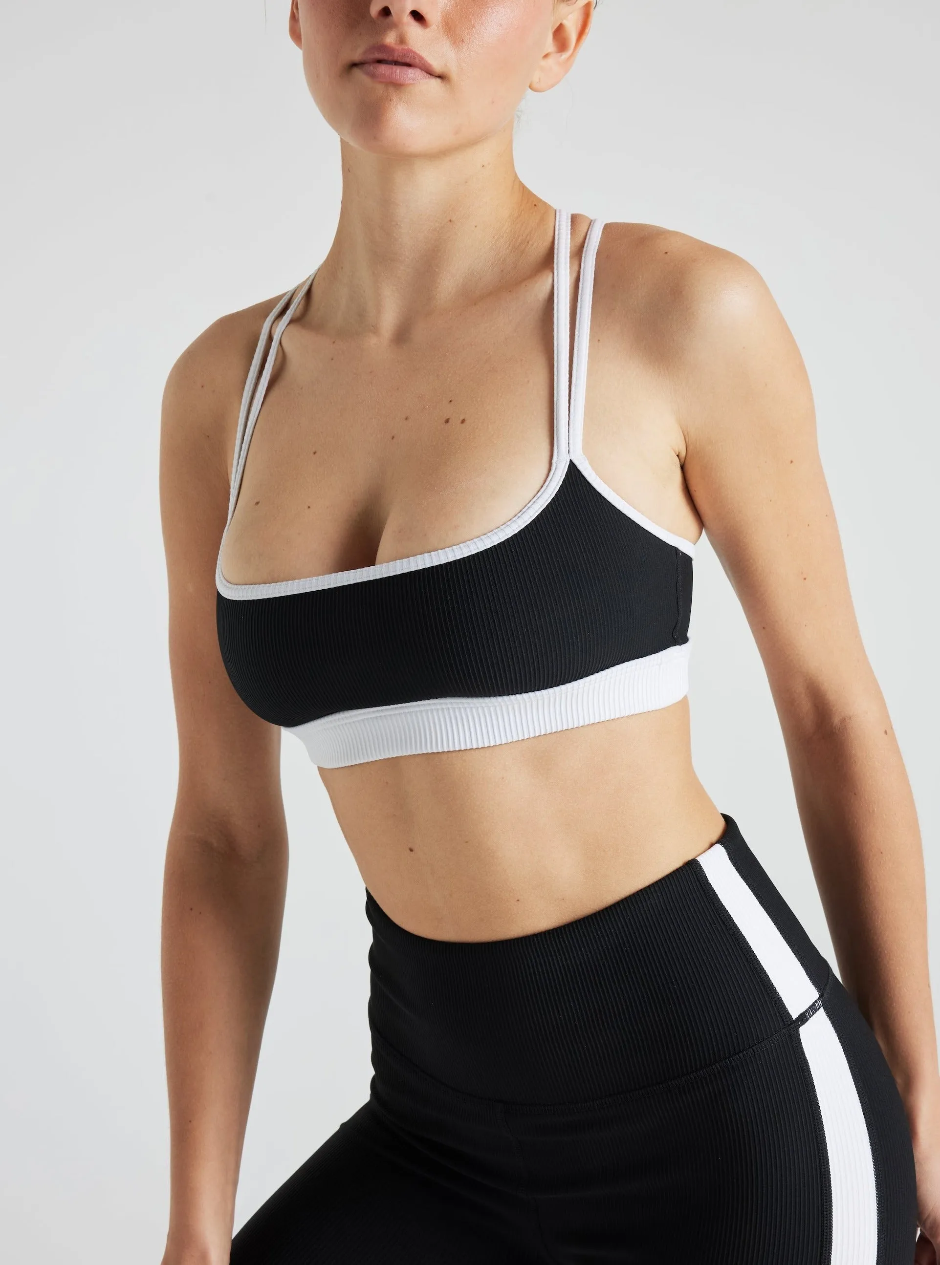 Electric Rib Color Block Bra - Black White