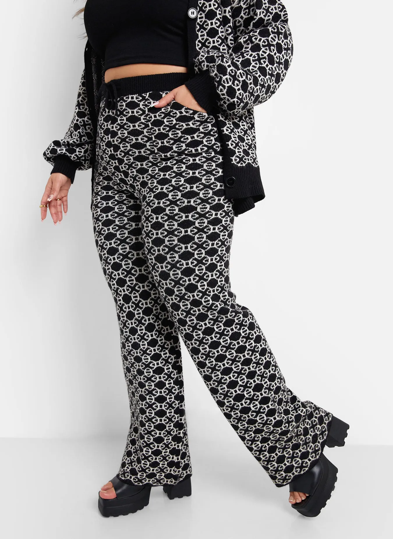 Heidi Abstract Print Knit Wide Leg Pants W. Pockets - Black & White