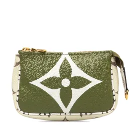 Louis Vuitton Micro Pochette Accessoires Green/Beige Monogram Giant