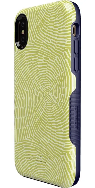 Swirl Away | Tea Green Geometric Case