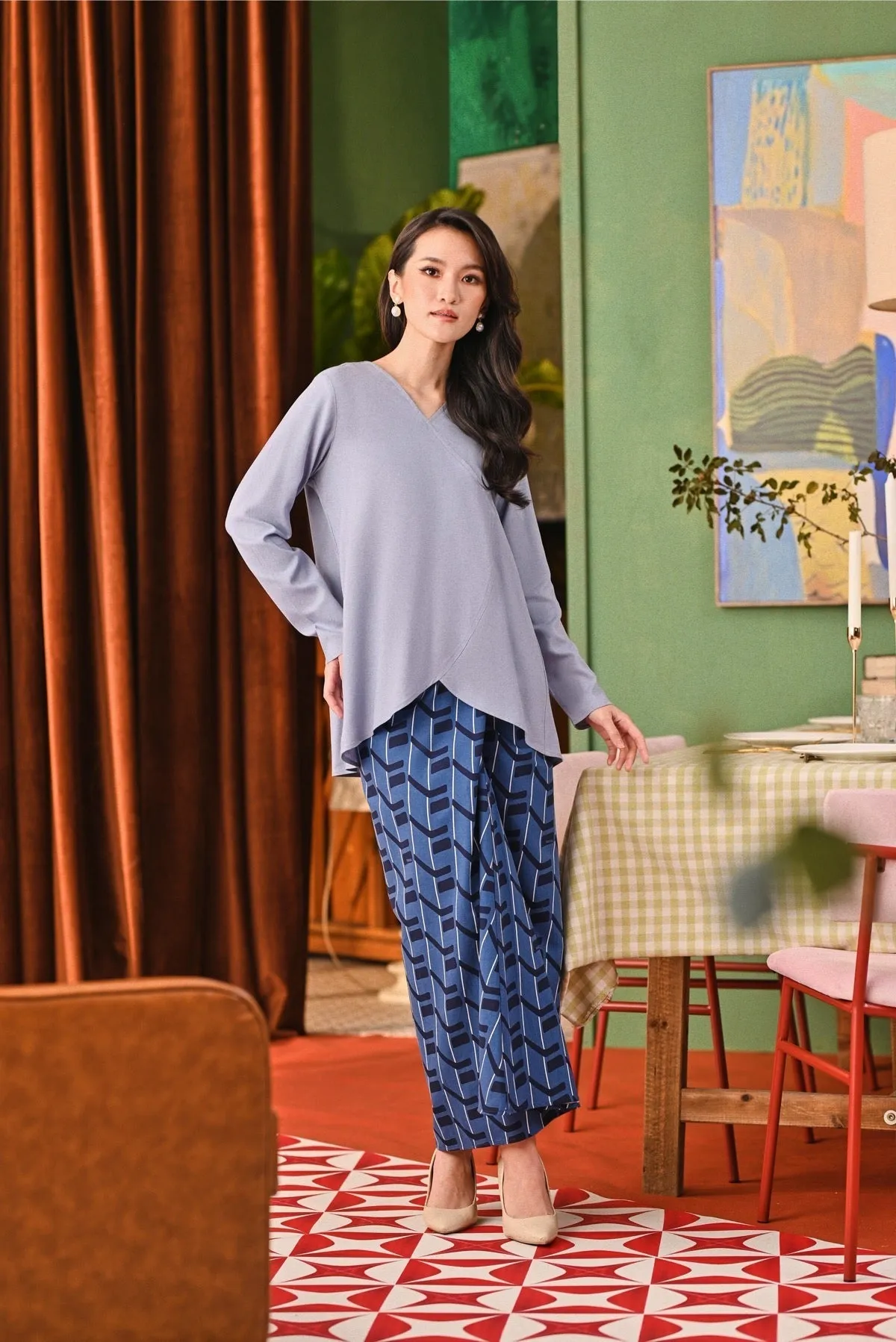 The Capai Women Caya Blouse - Light Pigeon Blue